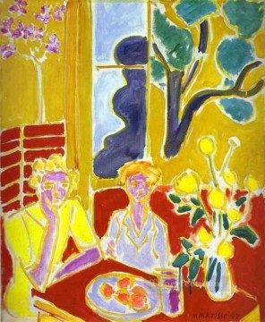 Fauvismo Painting - Dos niñas con fondo amarillo y rojo 1947 Fauvista